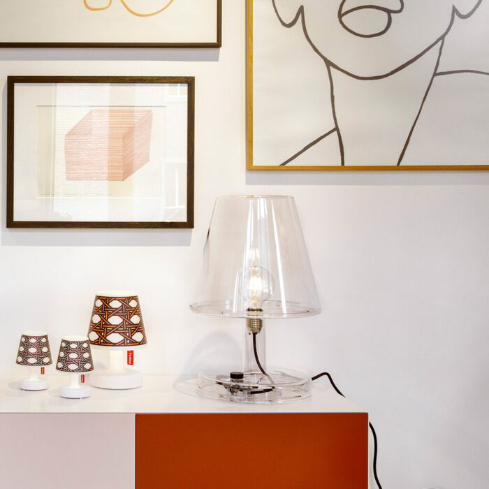 100621_05_fatboy-trans-parents-transparent Fatboy – Transparent (glær) stór lampi (50,5 cm) - Image 3